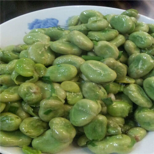 葱爆蚕豆