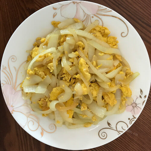 洋葱炒鸡蛋