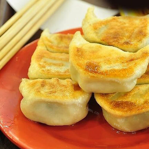 色彩锅贴