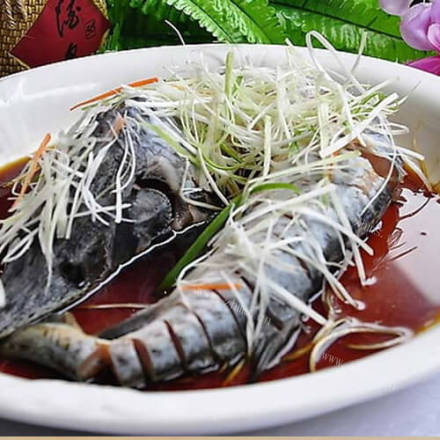 紫苏农家煮鲟鱼