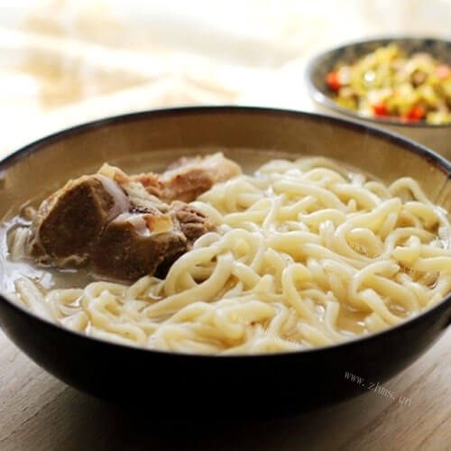 大骨汤面