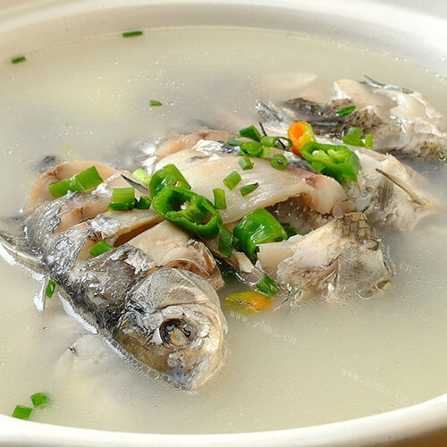 奶白鲫鱼汤