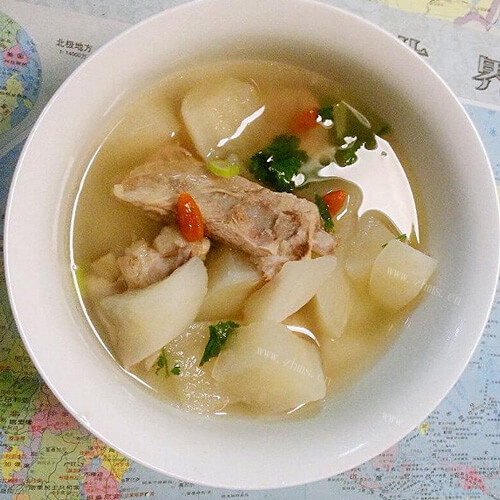 排骨炖萝卜