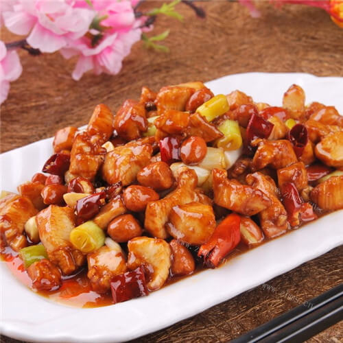 宫爆鸡丁