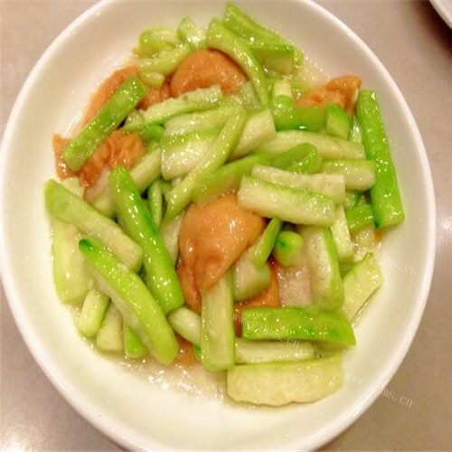 丝瓜炒面筋