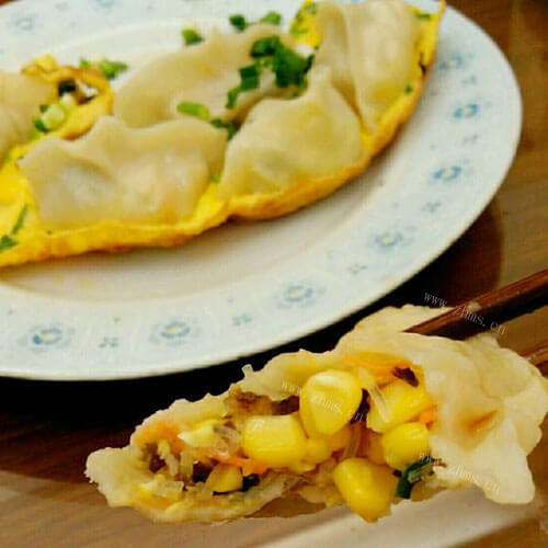 甜玉米虾仁饺子
