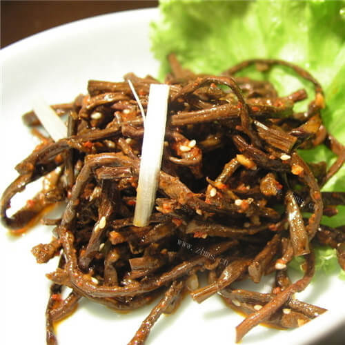 韩式拌蕨菜