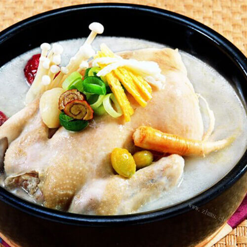 竹荪鸡汤
