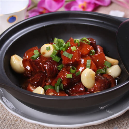 砂锅红烧肉