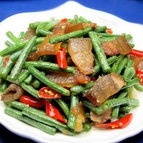 腊肉炒豆角