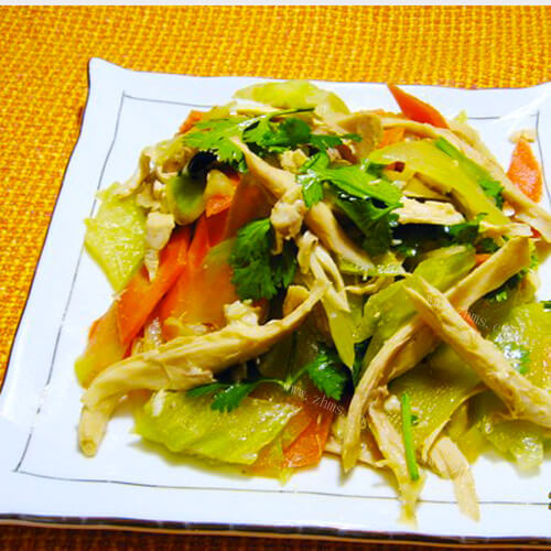 莴笋椒油鸡丝
