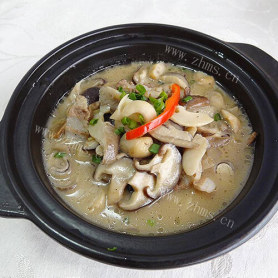 杂菇汤