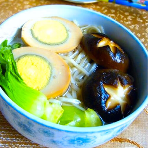 香菇青菜面