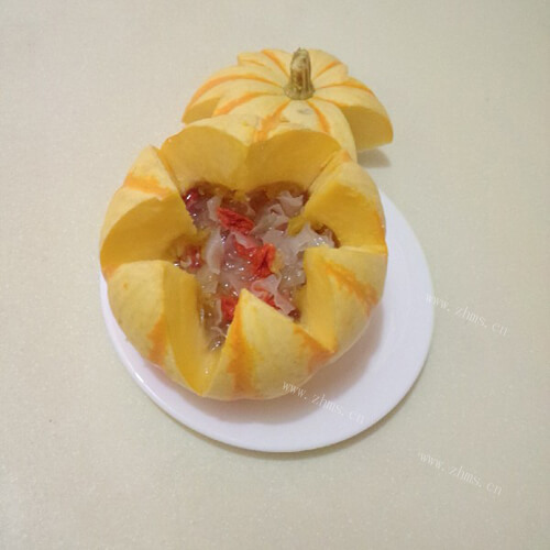 银耳枸杞南瓜盅