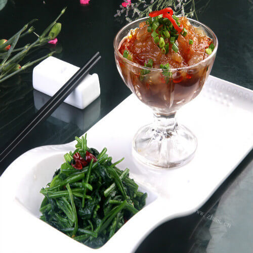 菠菜拌海蜇