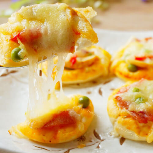 迷你薄饼匹萨