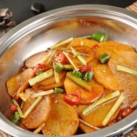 香香糯糯的干锅土豆片