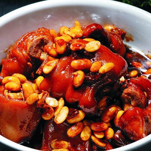 鸡脚炖黄豆