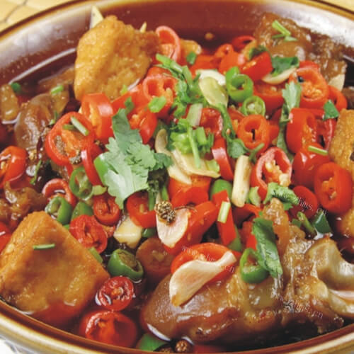 炖臭豆腐