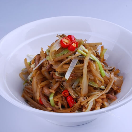 养人的五香茶干炒蒿子杆