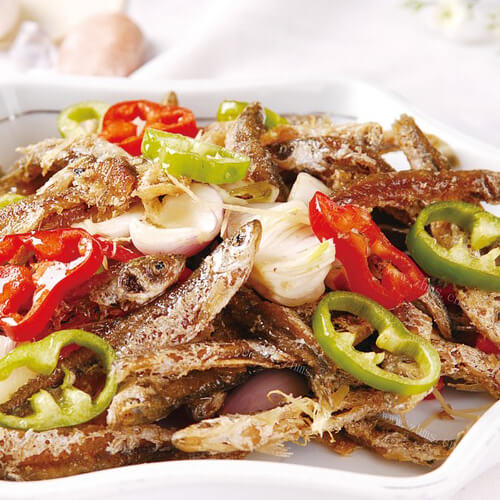 鱼干炖豆腐
