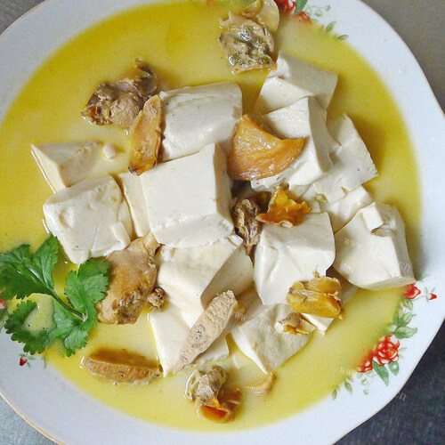青蟹豆腐汤