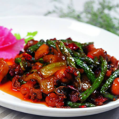 鸡肉煸酱香豆角