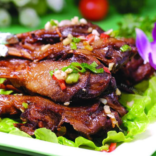 椒盐鸭下巴
