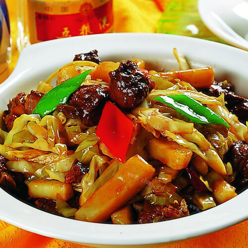 韩式辣白菜土豆炖鸡