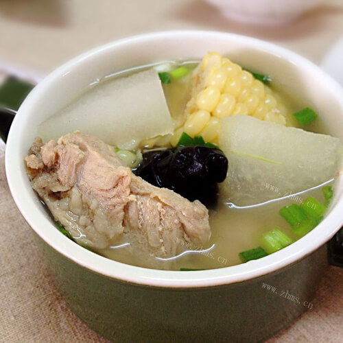 河蚌排骨汤