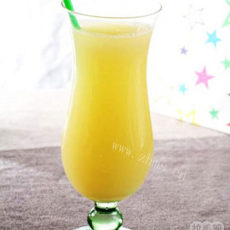 菠萝蜜果汁