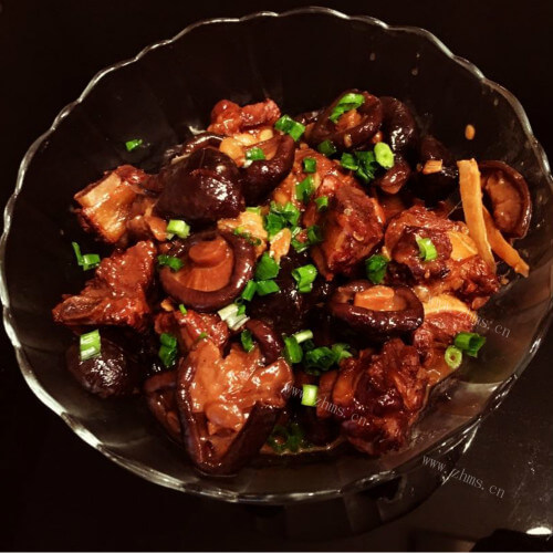 香菇鸡腿炖排骨