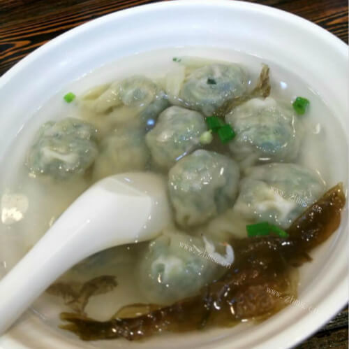 芹菜香菇馄饨