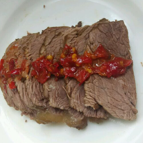 胡萝卜炖牛腱子肉