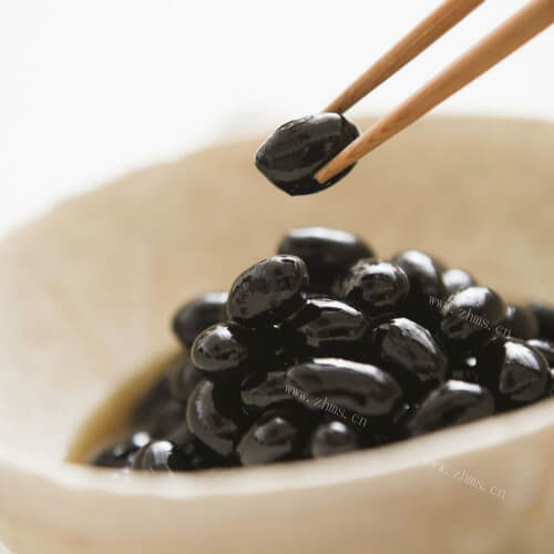 米醋泡黑豆