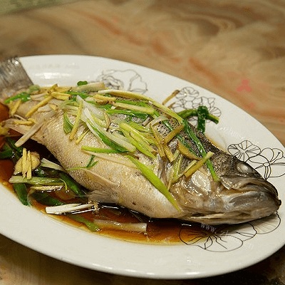 清蒸鲈鱼
