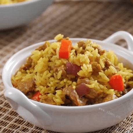 美味的咖喱炒饭