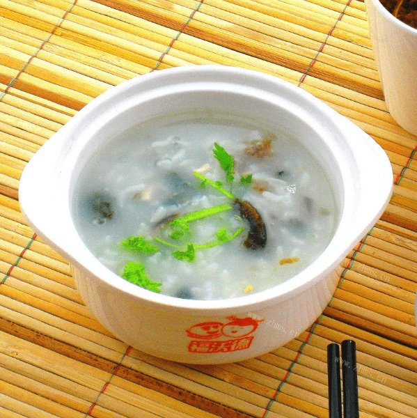 皮蛋瘦肉粥