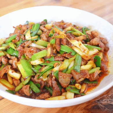 美味的蒜苗炒腊肉