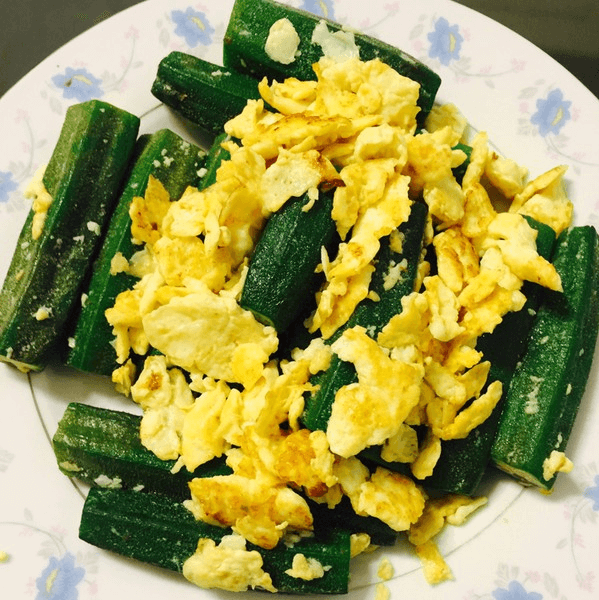 美味的秋葵炒鸡蛋