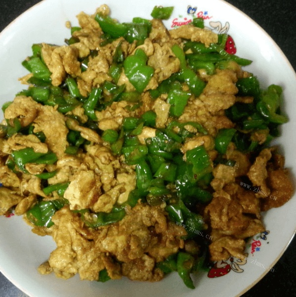 美味的青椒炒鸡蛋