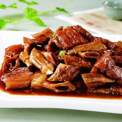 好吃的笋干烧肉