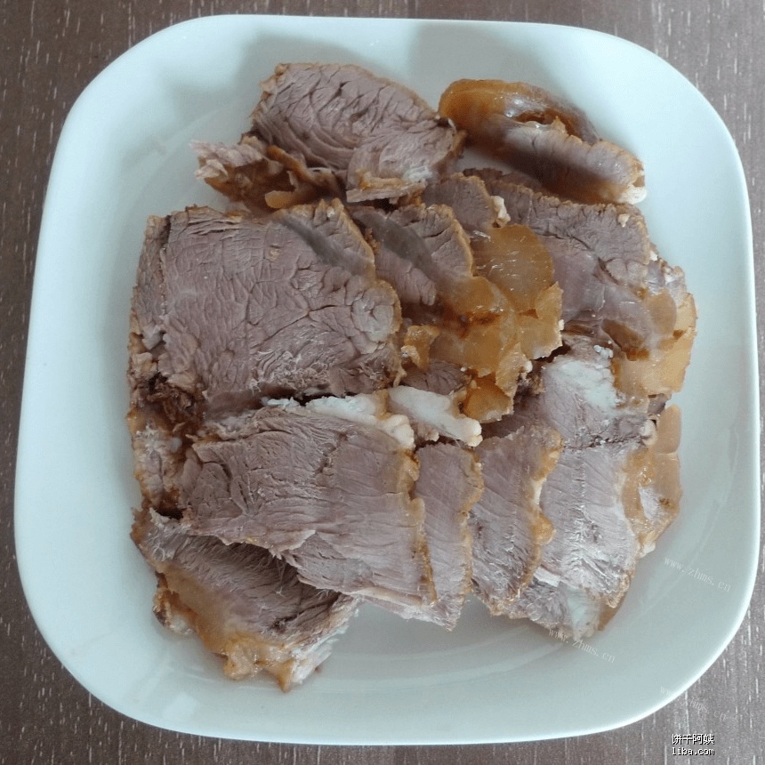 卤牛肉