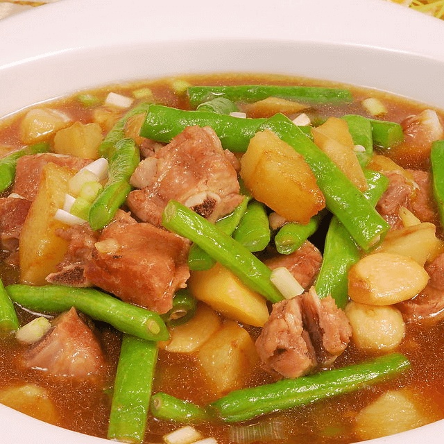 好吃的豆角炖土豆