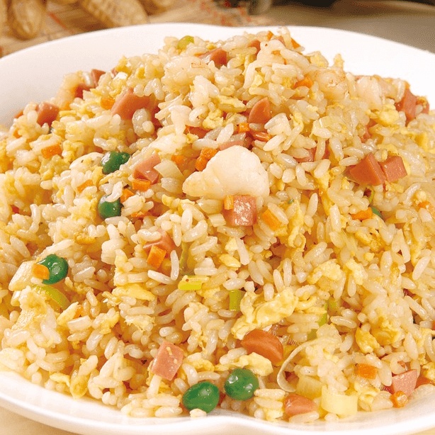 美味的腊肠炒饭