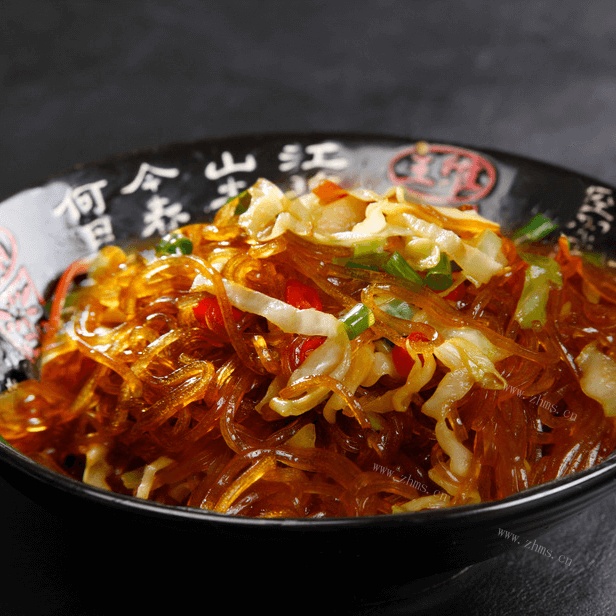 美味的包菜炒粉丝