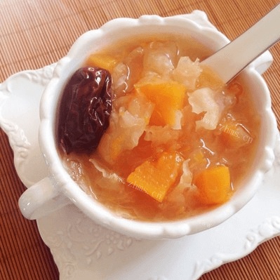 美味的红枣银耳汤