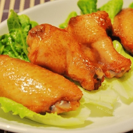 美味的蜜汁烤翅