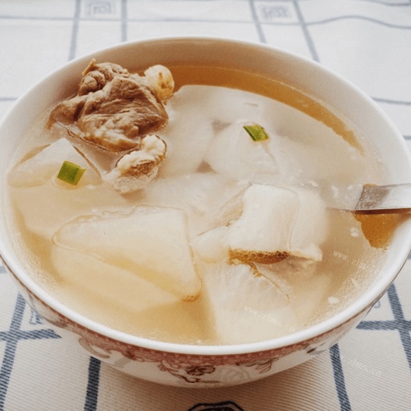 萝卜排骨汤