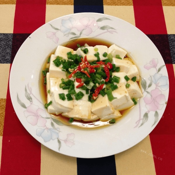 家常菜小葱拌豆腐